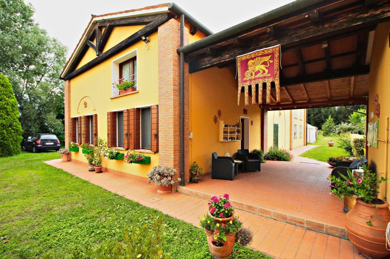 ميرا Ca' Leone - Regina Vittoria - Apartment With Pool المظهر الخارجي الصورة